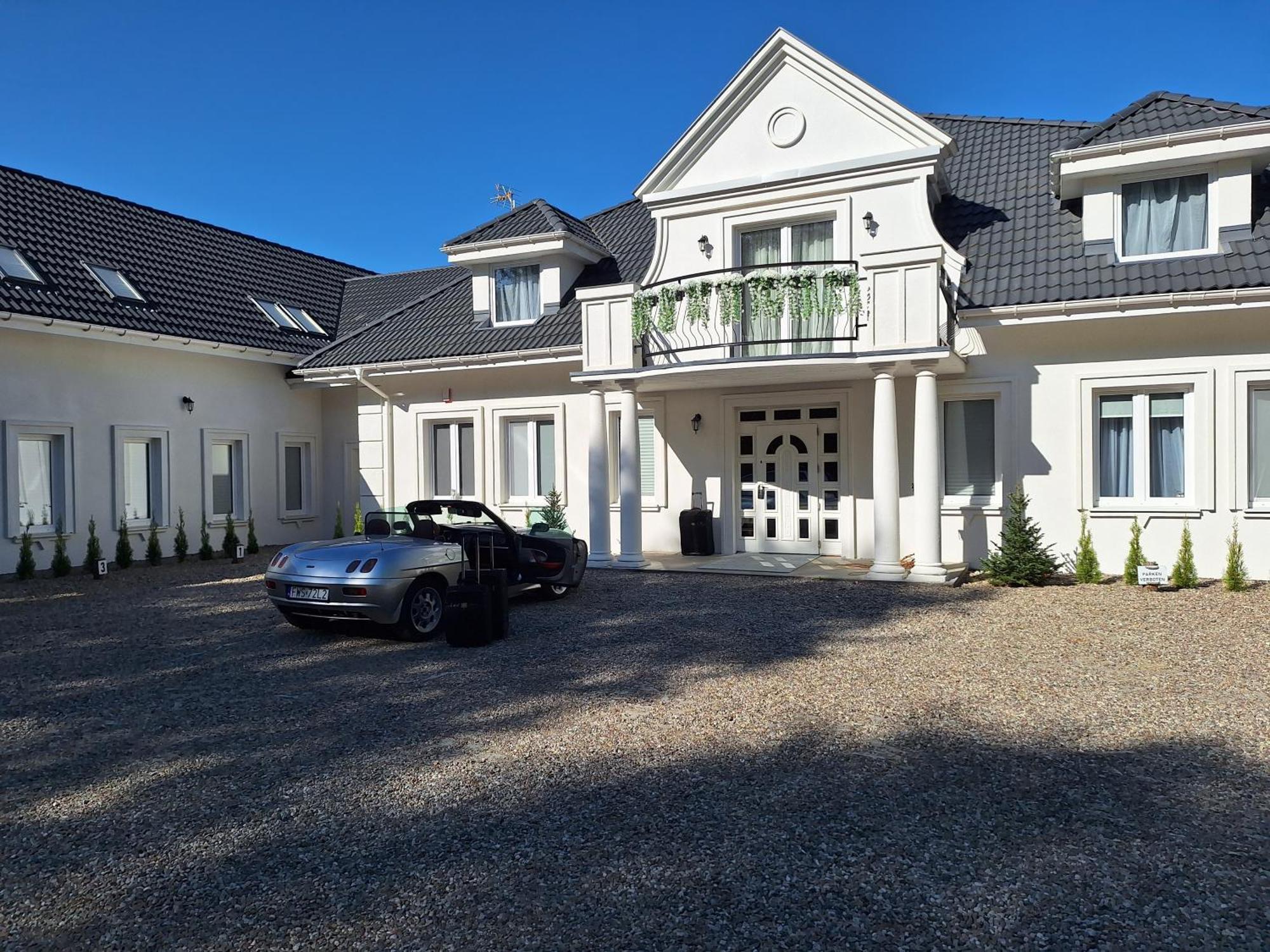Dworek Marino Kolobrzeg Grzybowo  Exterior photo